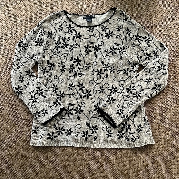 Sarah Spencer Chenille Scoop Neck Pullover Sweater Small - Picture 1 of 6